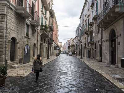 Voltiamo le spalle alla basilica per imboccare via Nazareth, altro riferimento al Medio Oriente